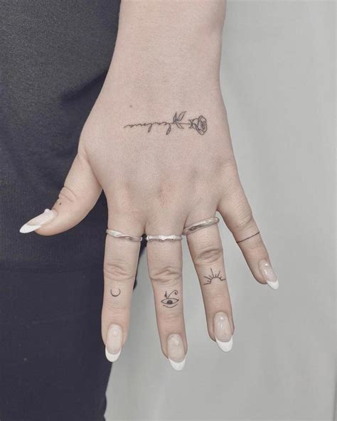 Tatuajes en dedos para mujeres: elegantes y con un。